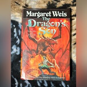 The Dragonvarld Trilogy - The Dragons Son Hardcover Book 2/3
